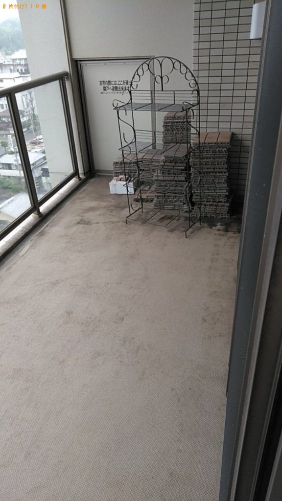 【福井市】床に敷き詰めるパネル、金属製ラックの回収・処分ご依頼