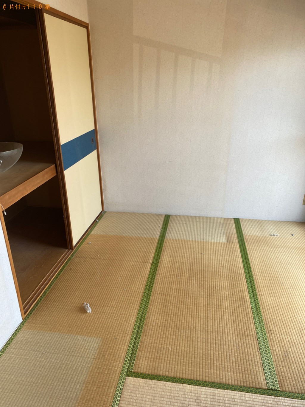 タンス、簡易ソファー、学習机、テレビ台、布団、婚礼タンス等の回収